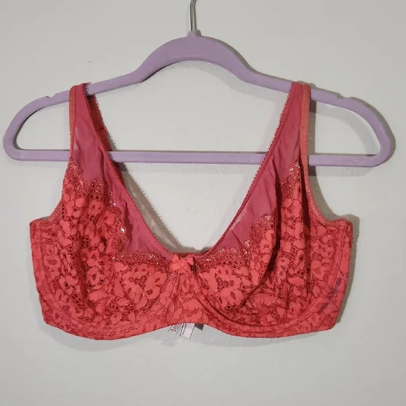 VICTORIA SECTRET Elegant Lace Coral Bra Size 40DDD. - Picture 1 of 11